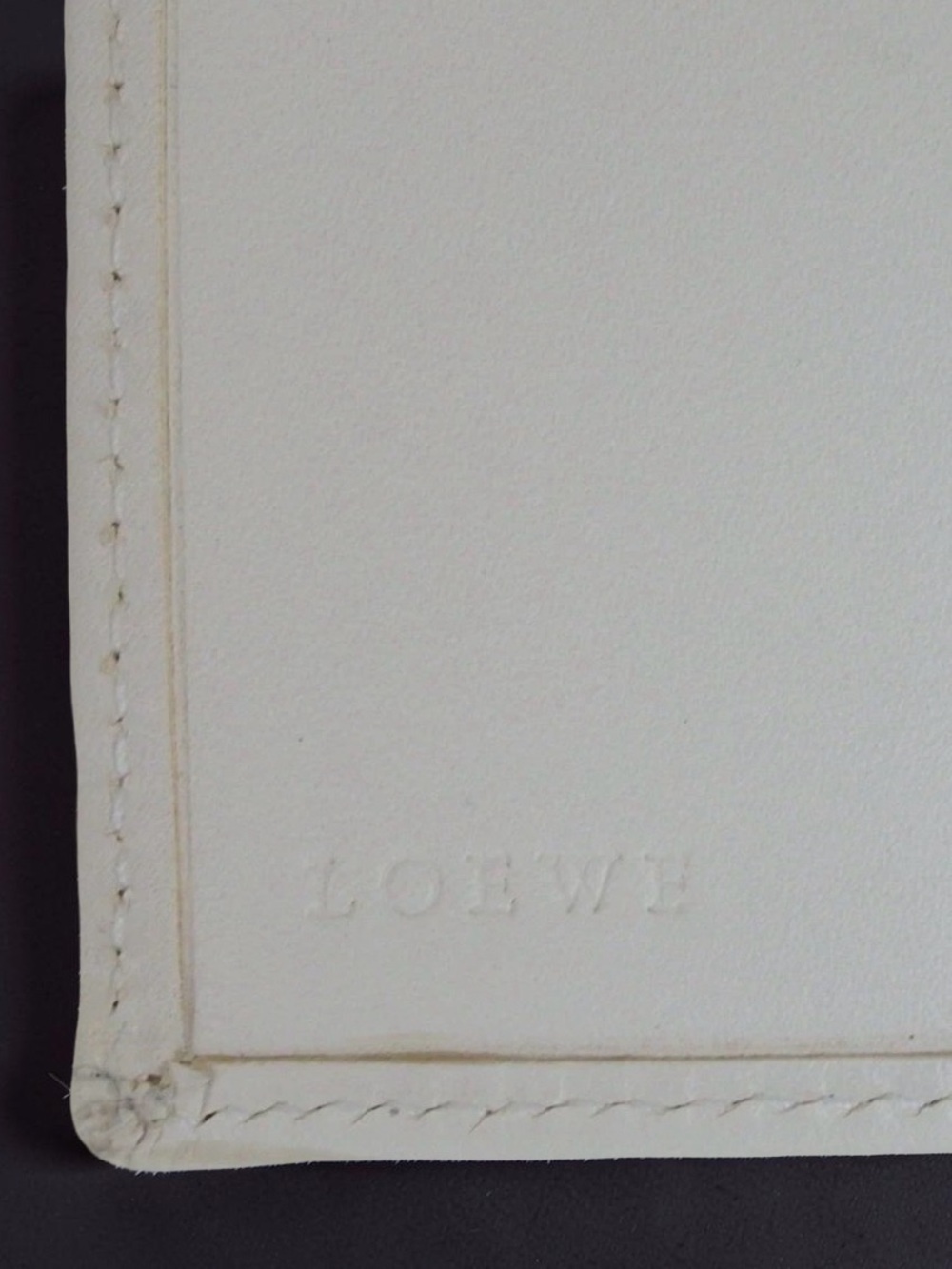 Loewe Pink Anagram 6-Key Holder Case 🤩💗 - Picture 8 of 10